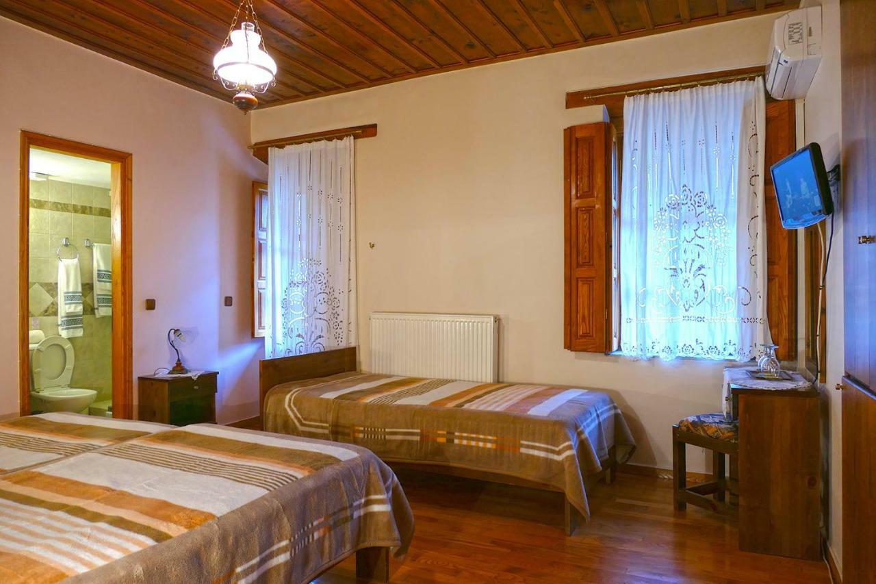 Antoniou Guesthouse Kastanitsa Exteriör bild